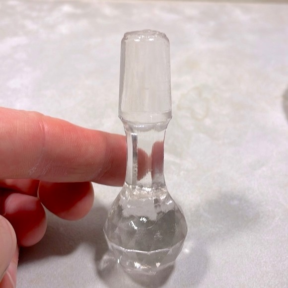 Antique Handblown Cruet Aztec Daisy Spinner Pattern Made by McKee Circa 1890 EUC - Picture 7 of 11